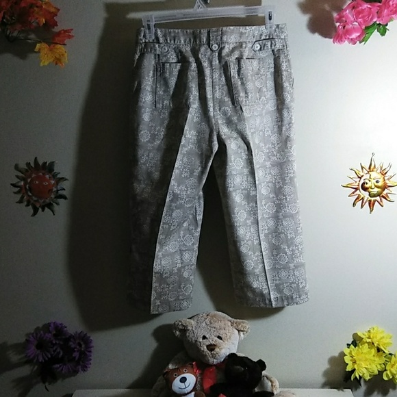 Capri pants - Picture 2 of 2